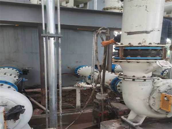 五峰设备基础沉降下沉注浆加固增加荷载